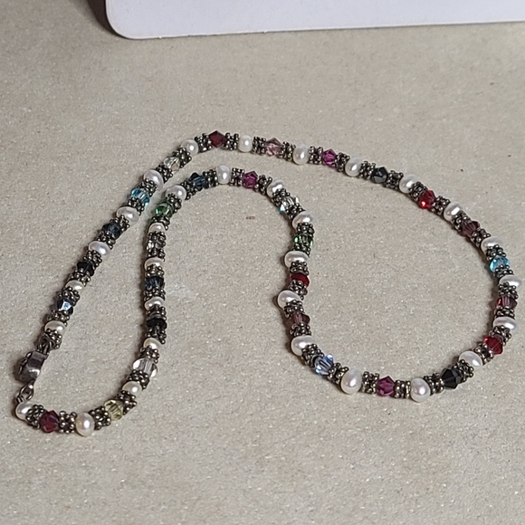 Freshwater Pearl and Swarovski Crystal Necklace - Picture 2 of 6